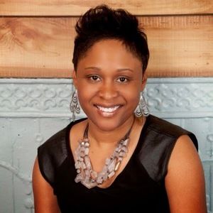 Meet your Posher, Katina